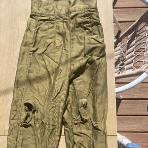 Votre Nom | Vintage Stirrup Pants | Olive Green